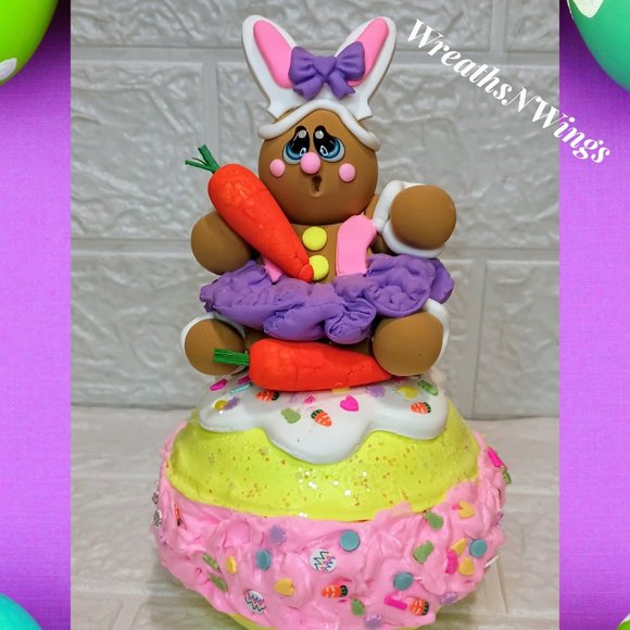 Easter Gingerbread Macaroon, Fake bake, Easter Bunny, Photo Prop, Easter Decor - Picture 1 of 6